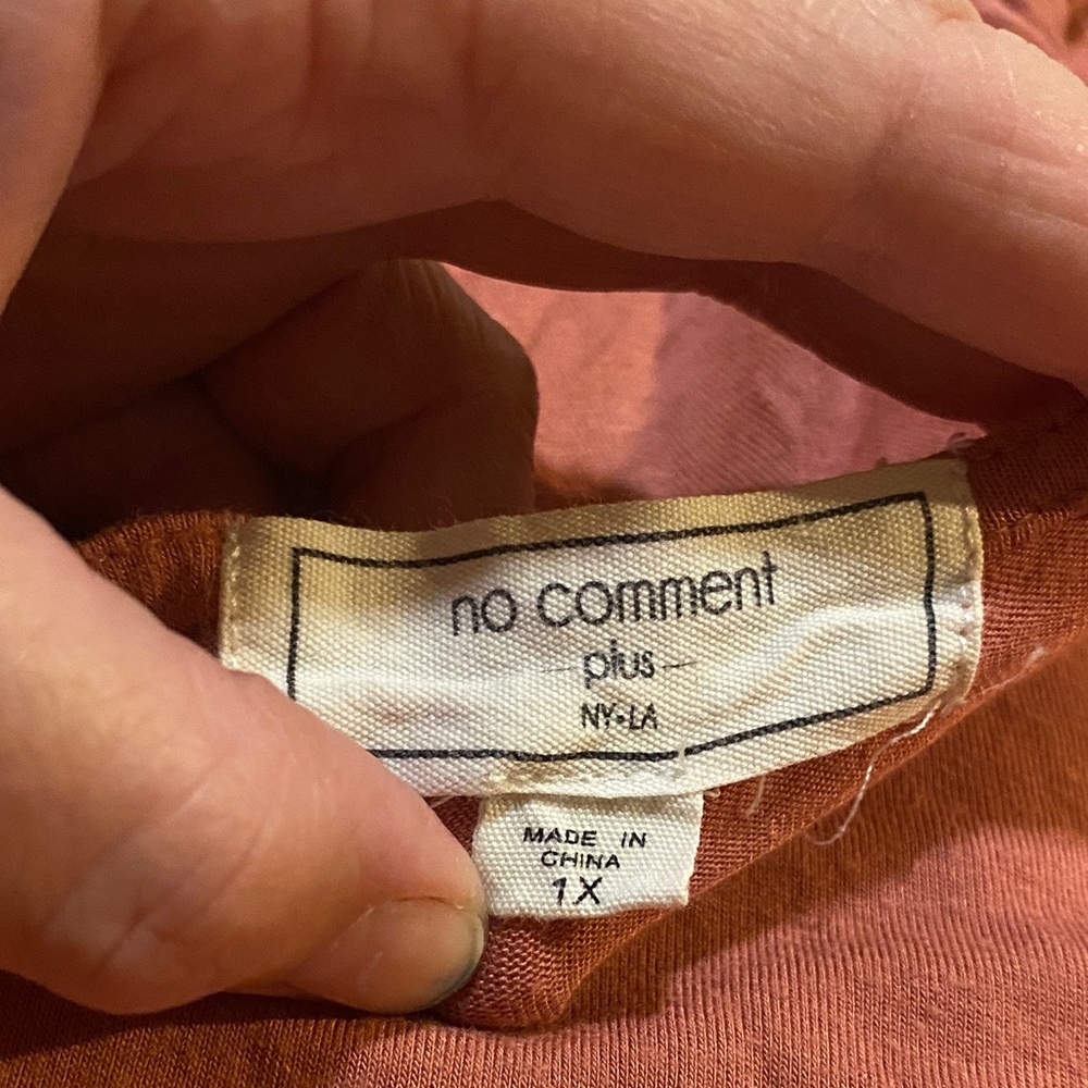 Women's Rust Top - Picture 2 of 3